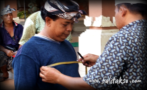 Baju Safari - Pakaian adat pria Bali